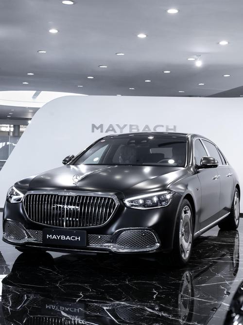 东莞86岚图汽车的售后服务让用户无忧出行，迈巴赫未来的豪华车趋势