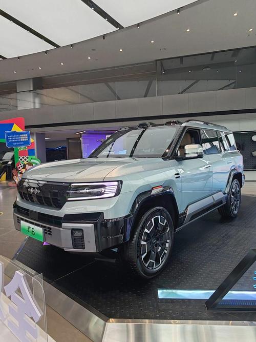 东莞86比亚迪方程豹硬派越野的爆款，英菲尼迪35周年与你共成长